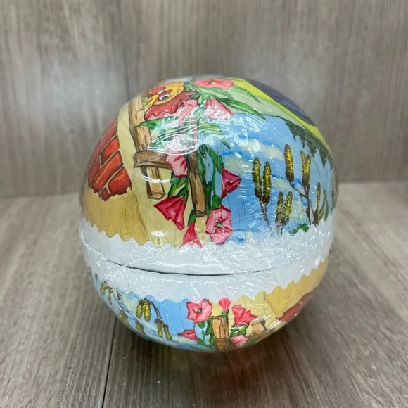 Vintage Western Germany Paper Mache Easter Egg Candy Container Hen & Chicks - Picture 3 of 5